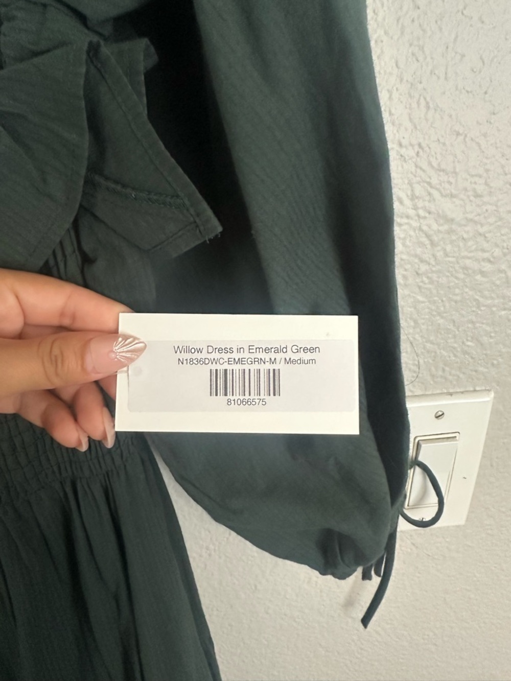 Worth Collective Willow dress-emerald - Picture 2 of 4